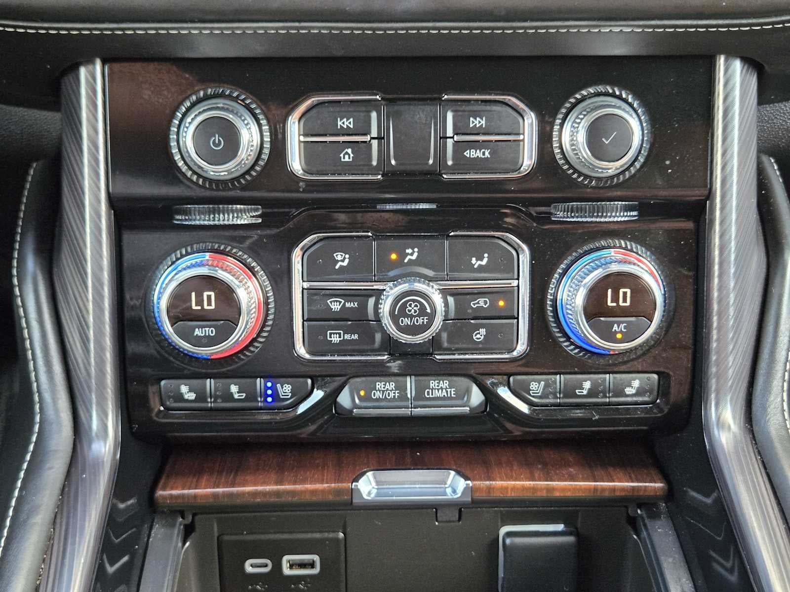 2023 GMC Yukon Denali Ultimate Denali Ultimate