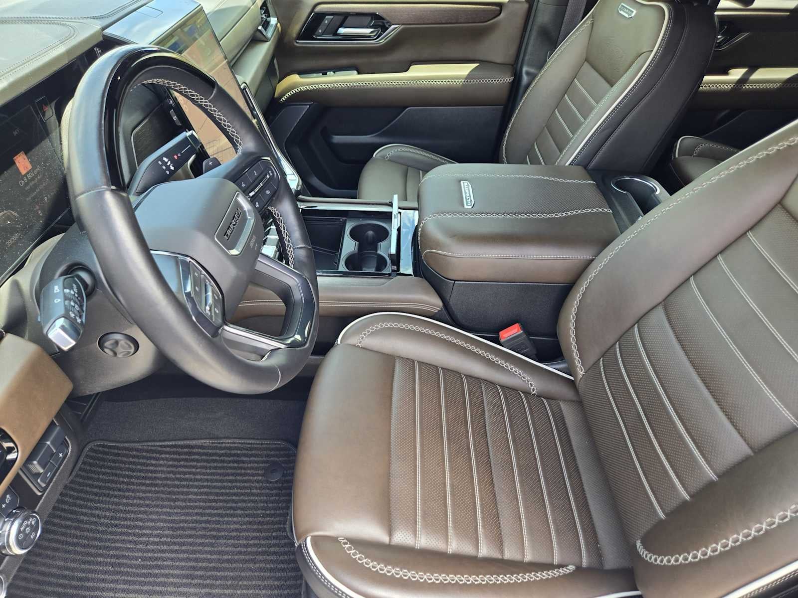 2025 GMC Yukon Denali Ultimate Denali Ultimate