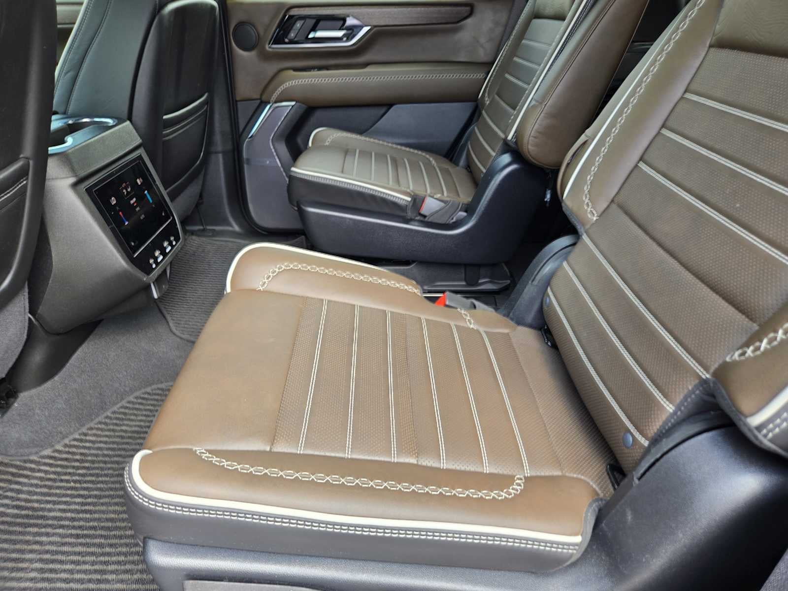 2025 GMC Yukon Denali Ultimate Denali Ultimate