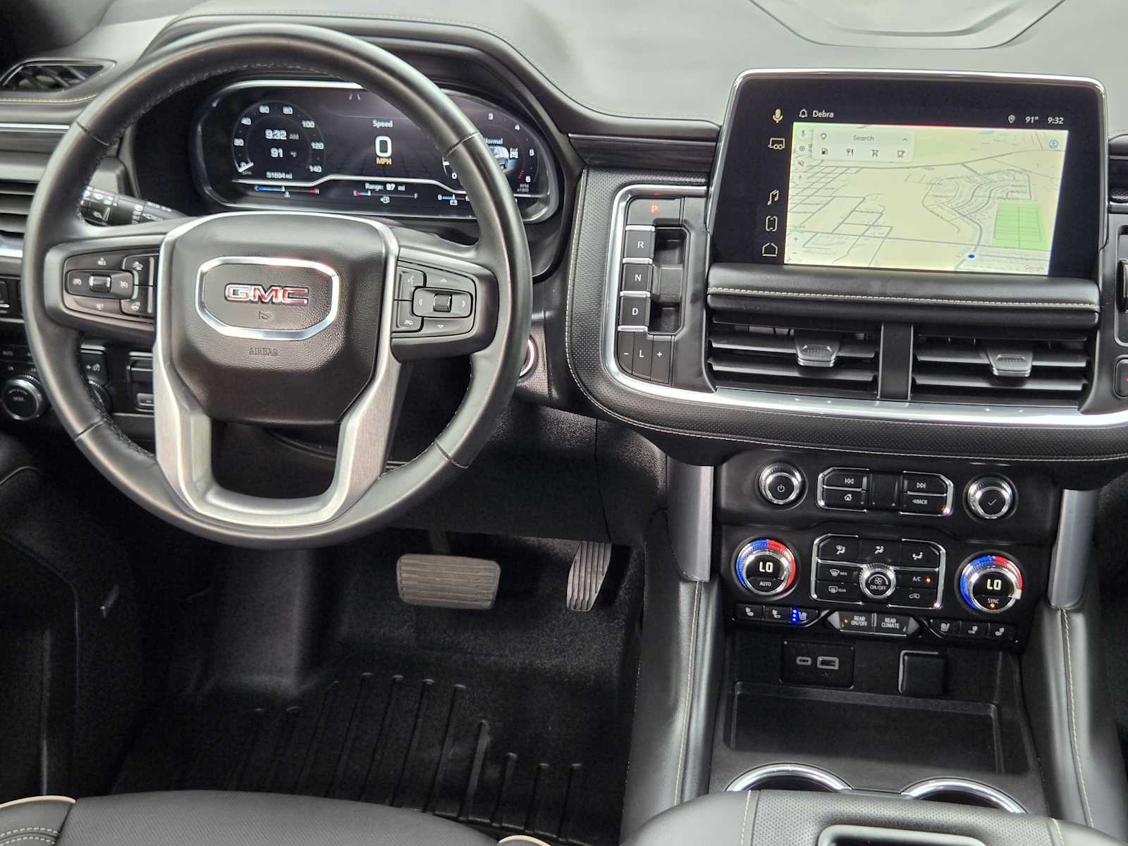 2023 GMC Yukon XL SLT