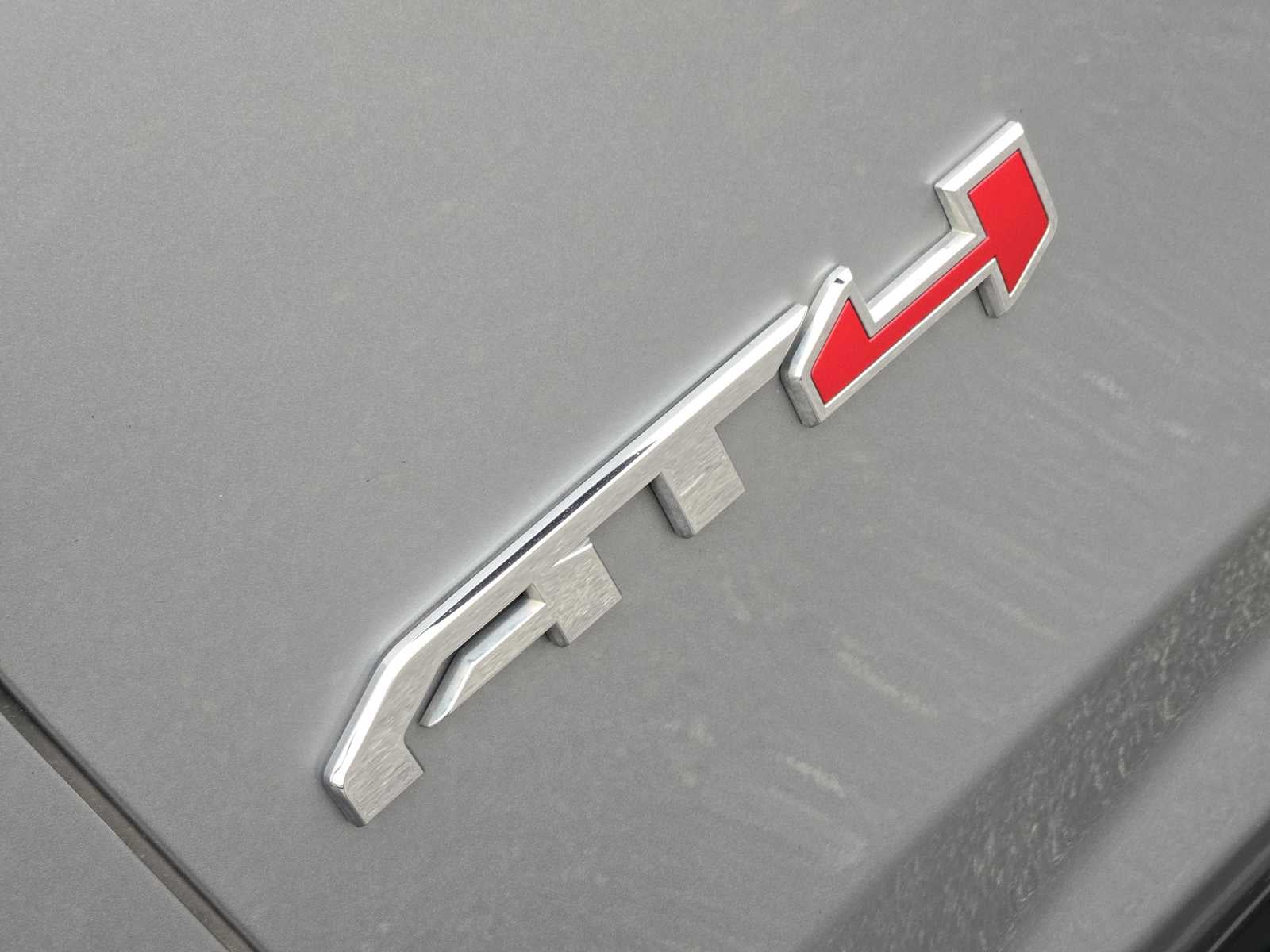 2024 GMC Yukon XL AT4