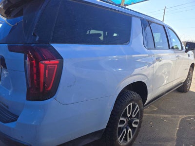 2023 GMC Yukon XL AT4