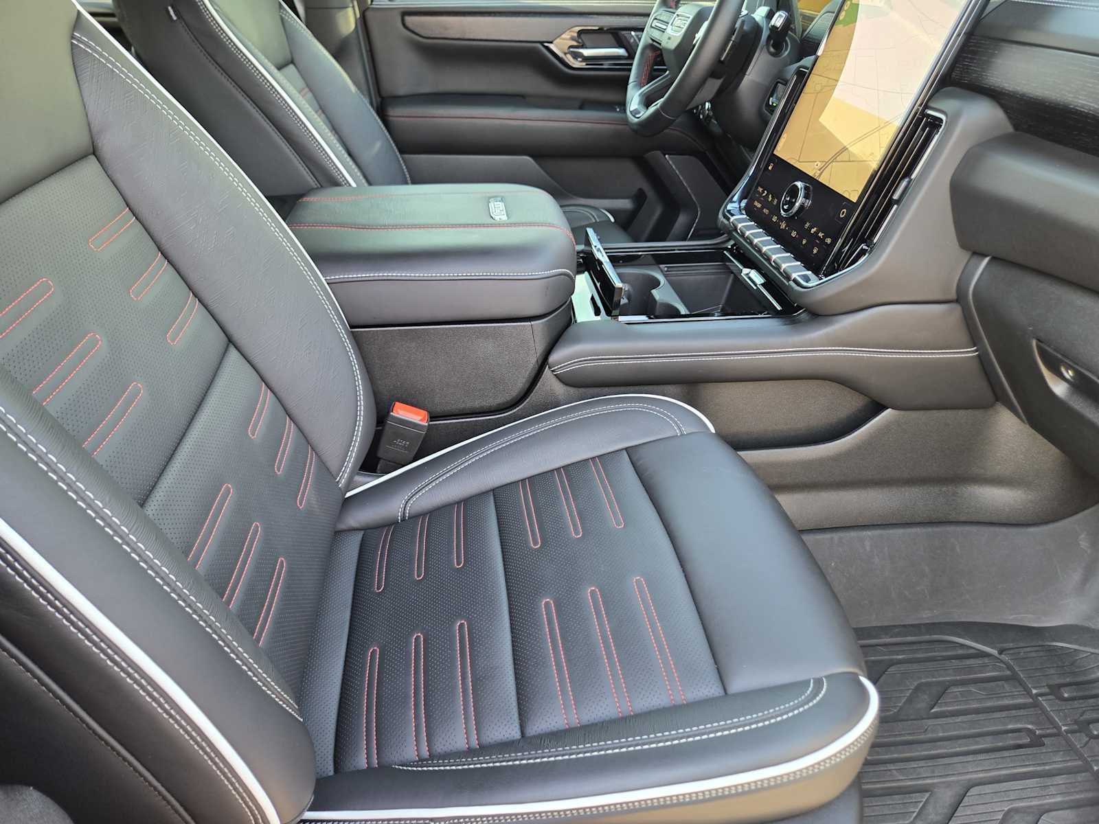 2025 GMC Yukon AT4 Ultimate