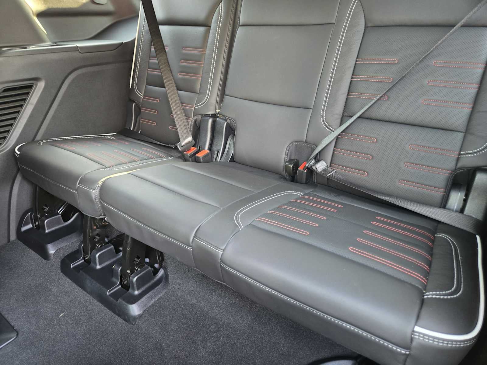 2025 GMC Yukon AT4 Ultimate