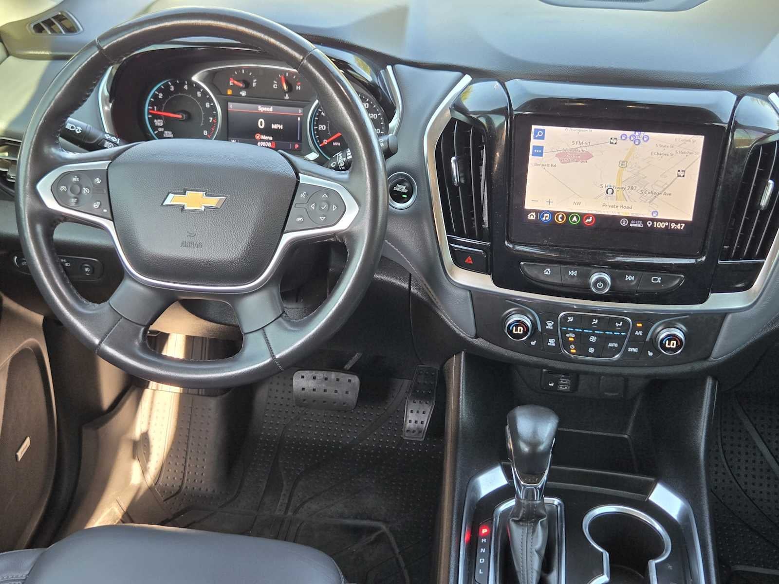 2021 Chevrolet Traverse LT Leather