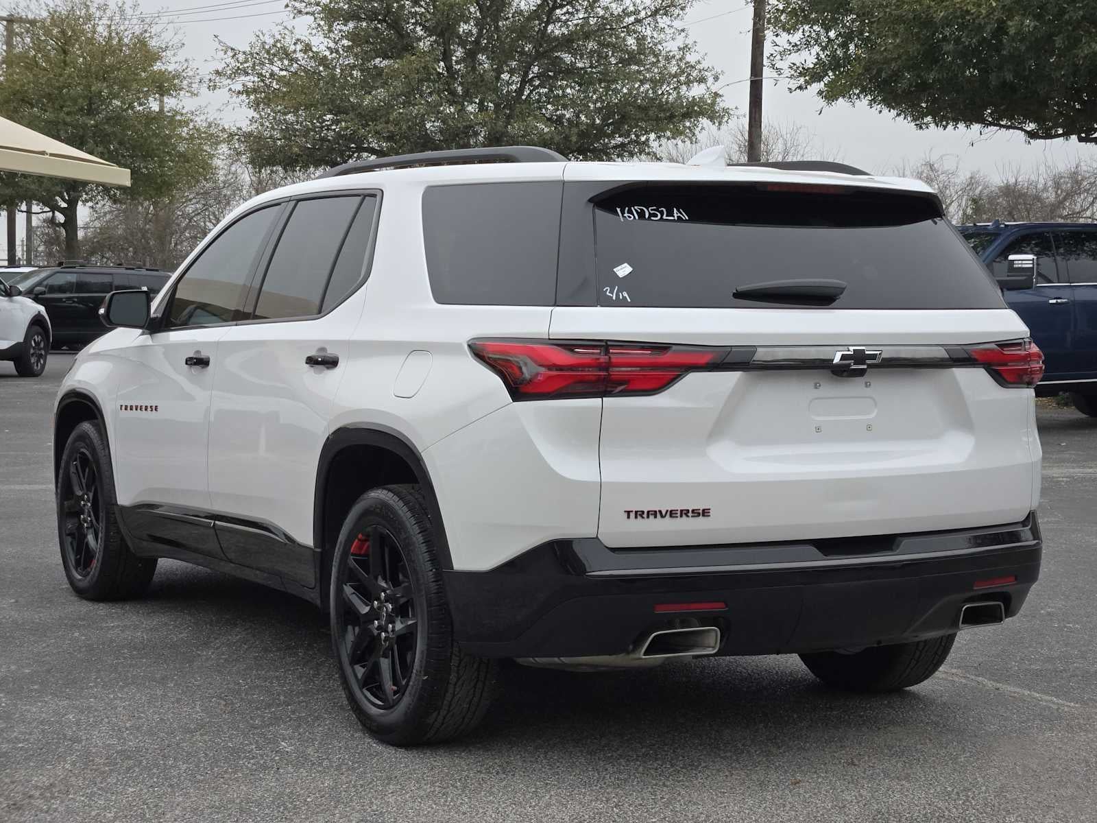 2023 Chevrolet Traverse Premier