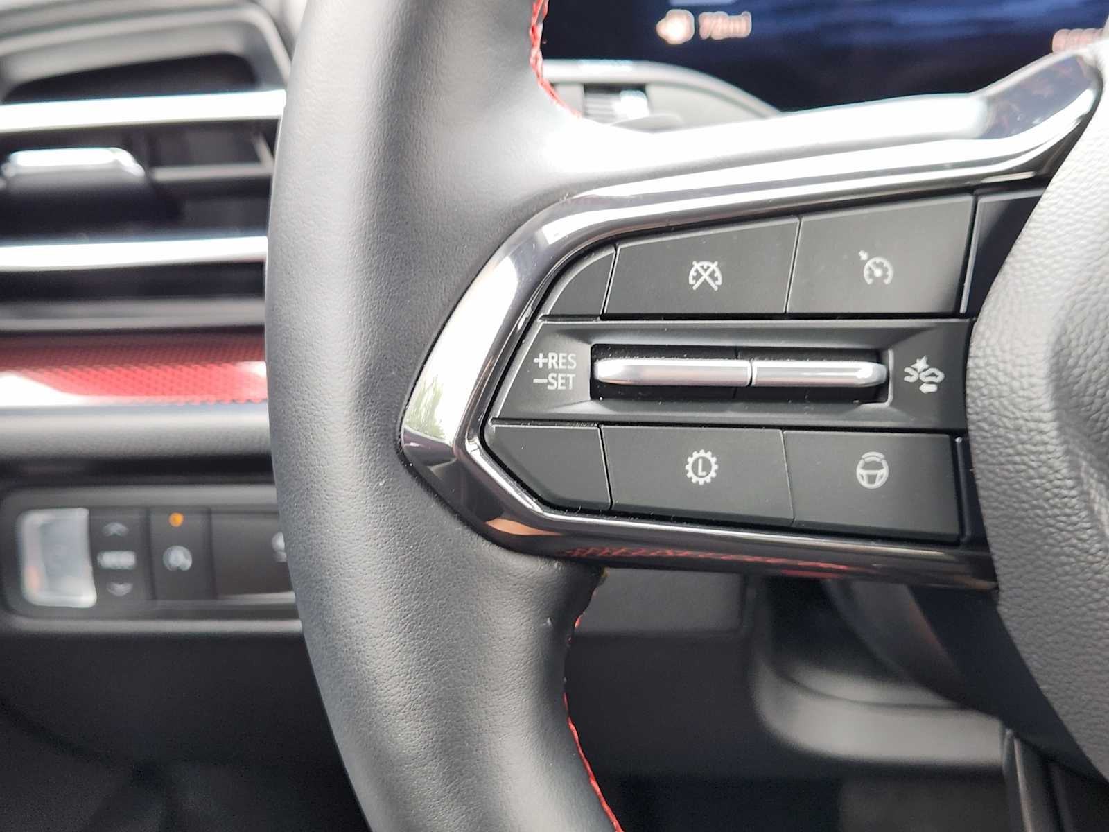 2026 Chevrolet Traverse FWD RS