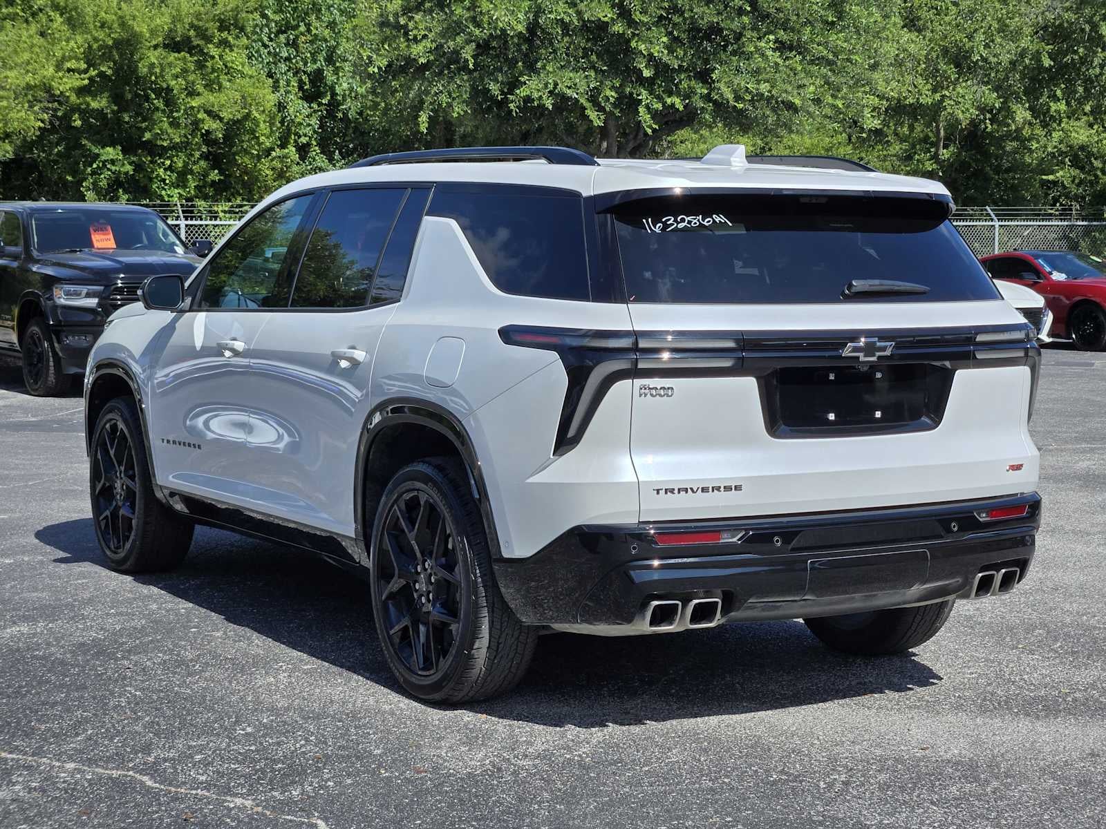 2024 Chevrolet Traverse FWD RS