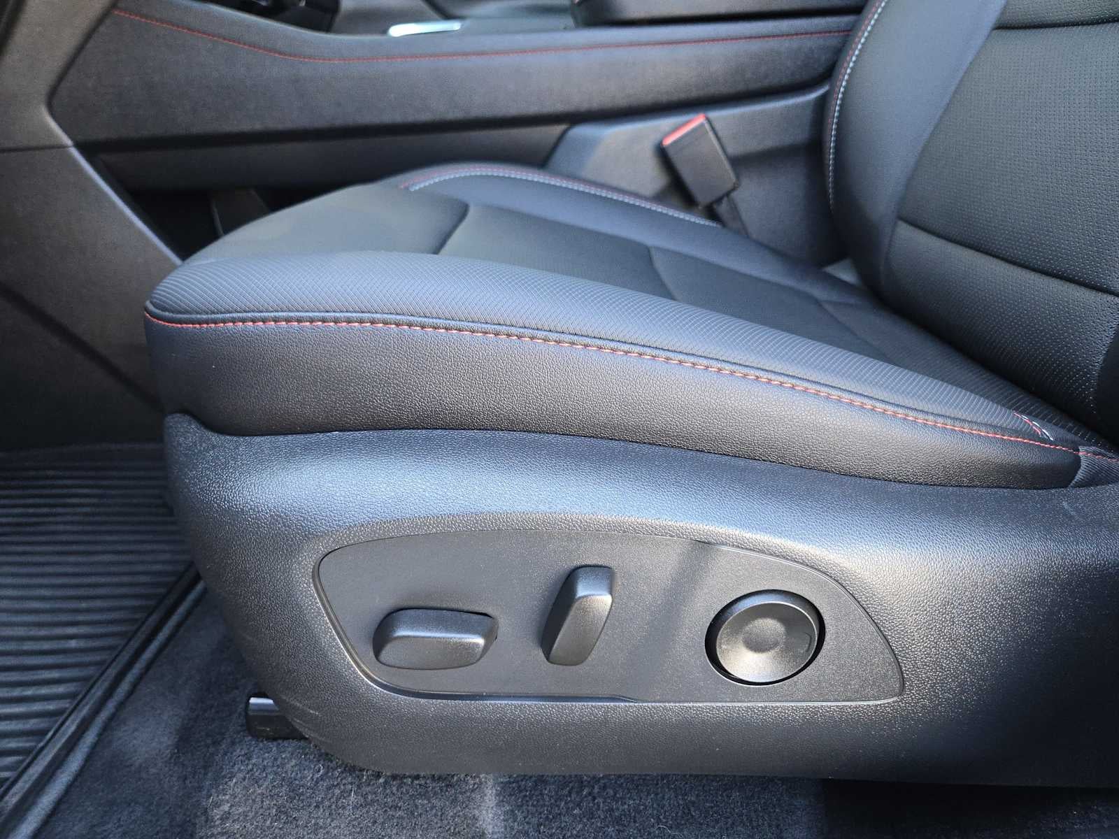 2025 Chevrolet Traverse AWD Z71