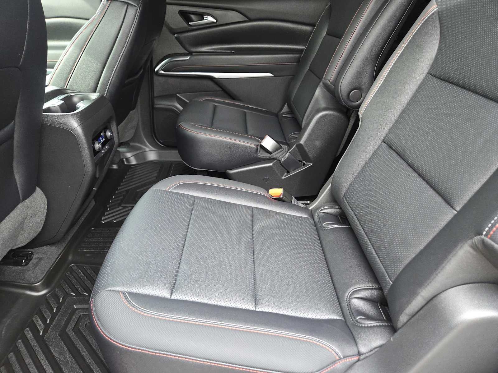 2025 Chevrolet Traverse AWD Z71