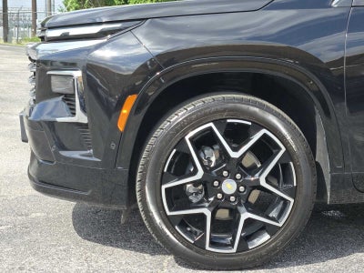 2025 Chevrolet Traverse AWD High Country