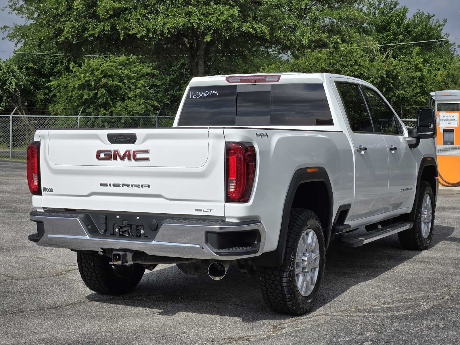 2023 GMC Sierra 2500HD SLT
