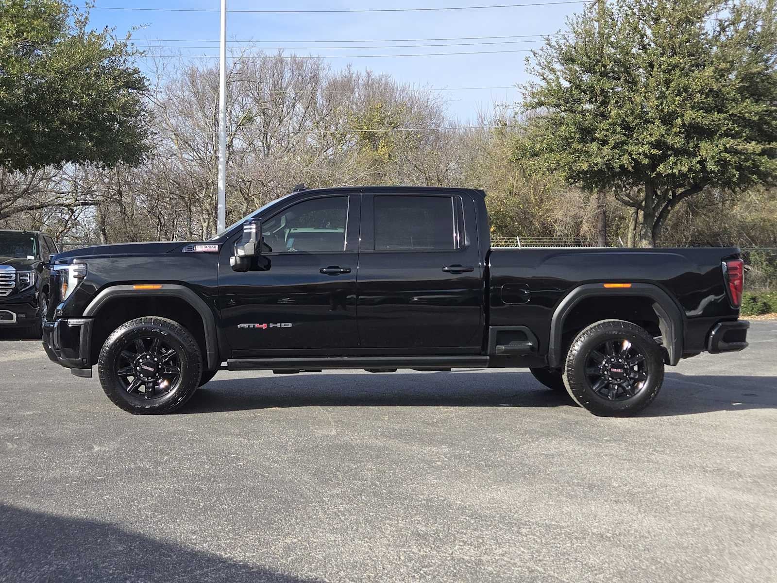 2024 GMC Sierra 2500HD AT4