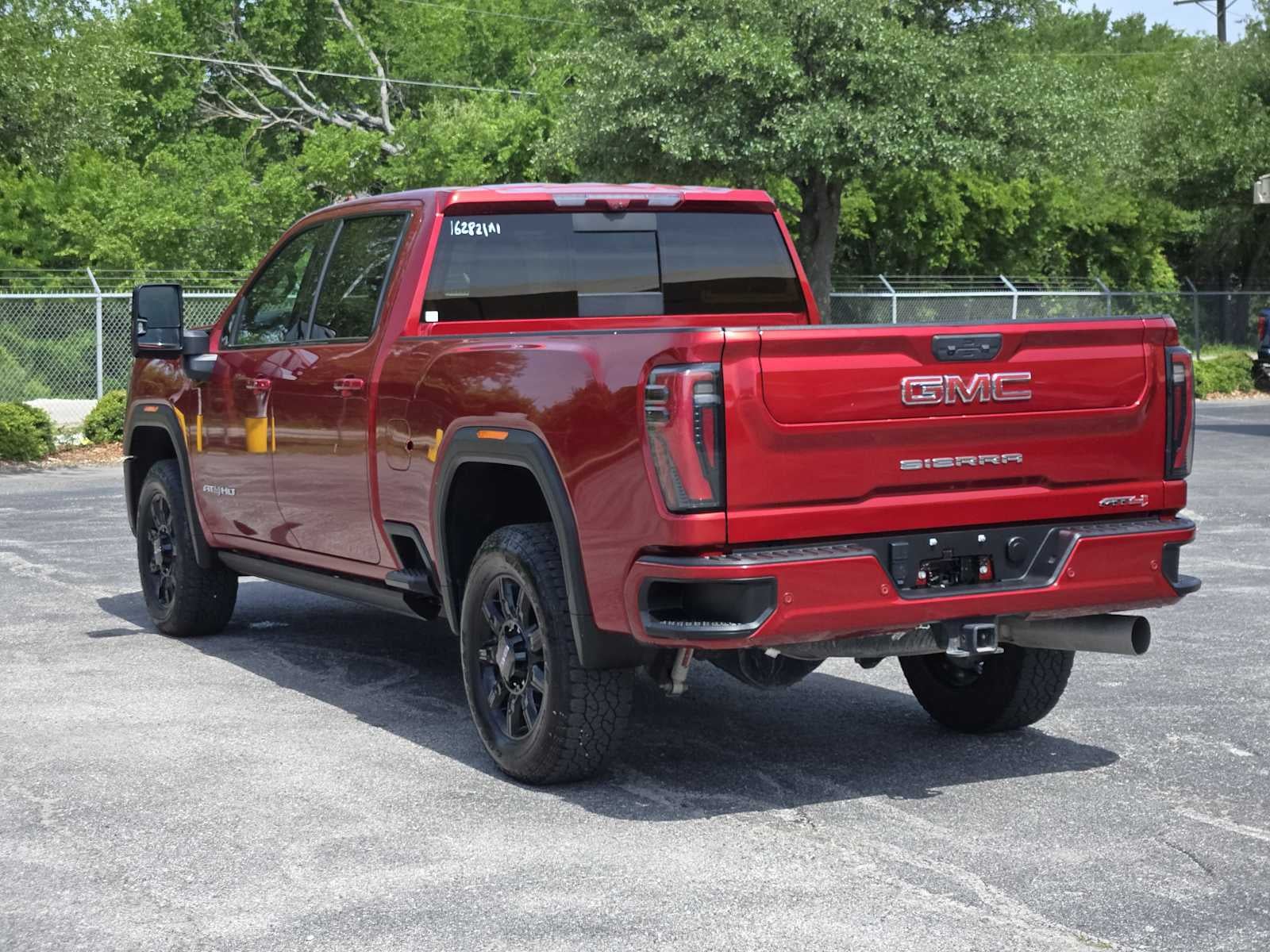 2024 GMC Sierra 2500HD AT4