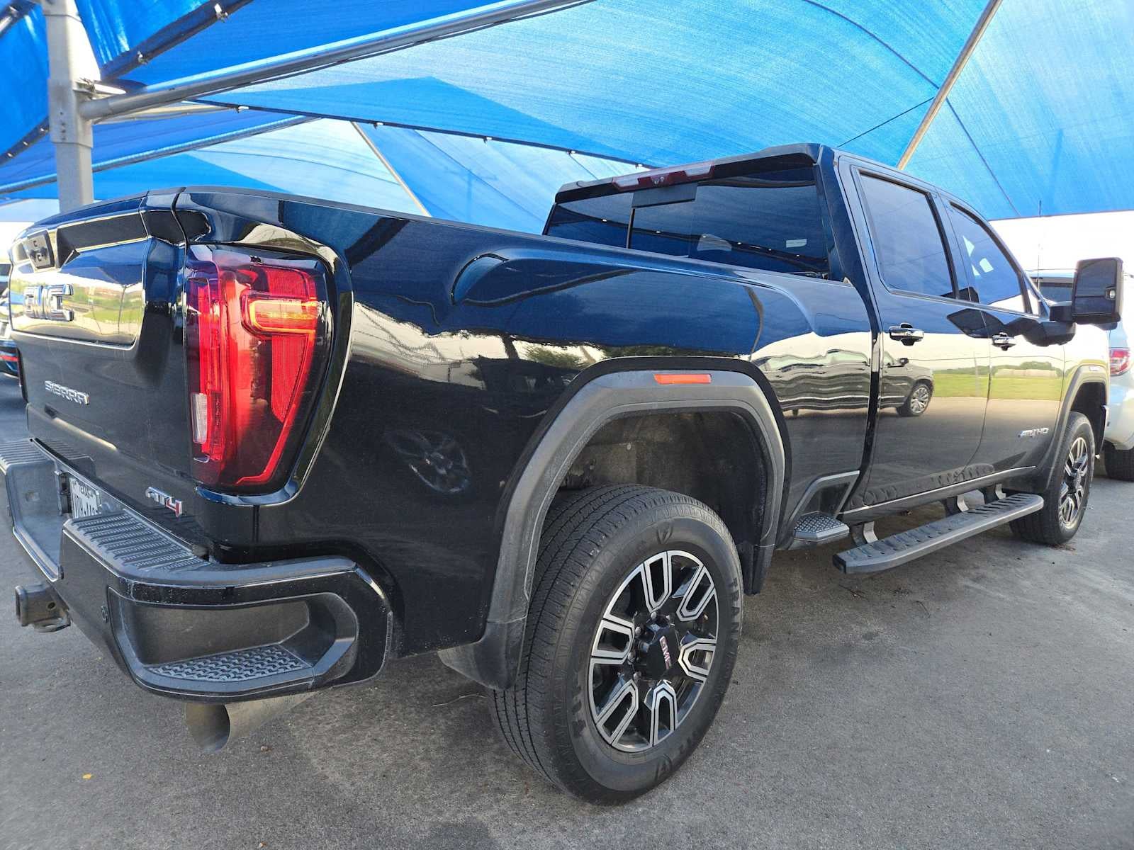 2022 GMC Sierra 2500HD AT4