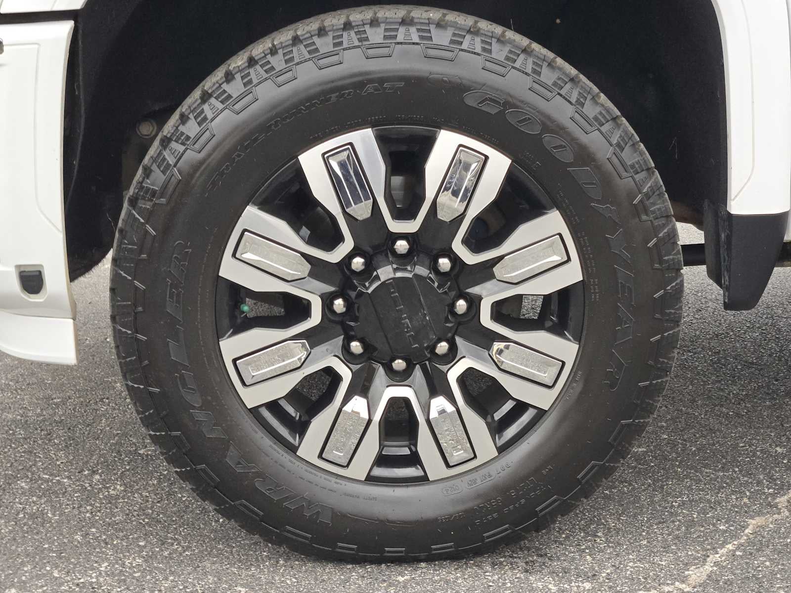 2024 GMC Sierra 2500HD Denali