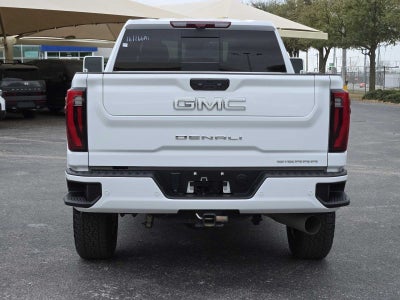 2024 GMC Sierra 2500HD Denali