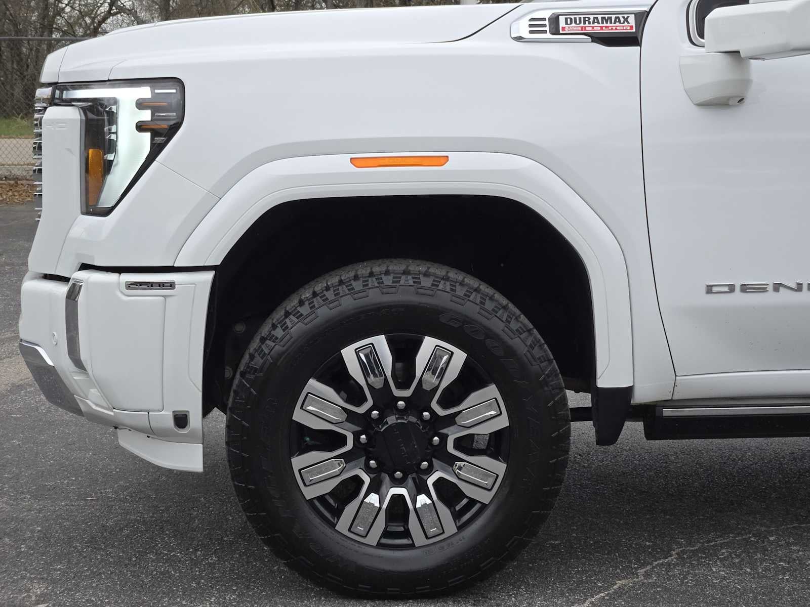 2024 GMC Sierra 2500HD Denali