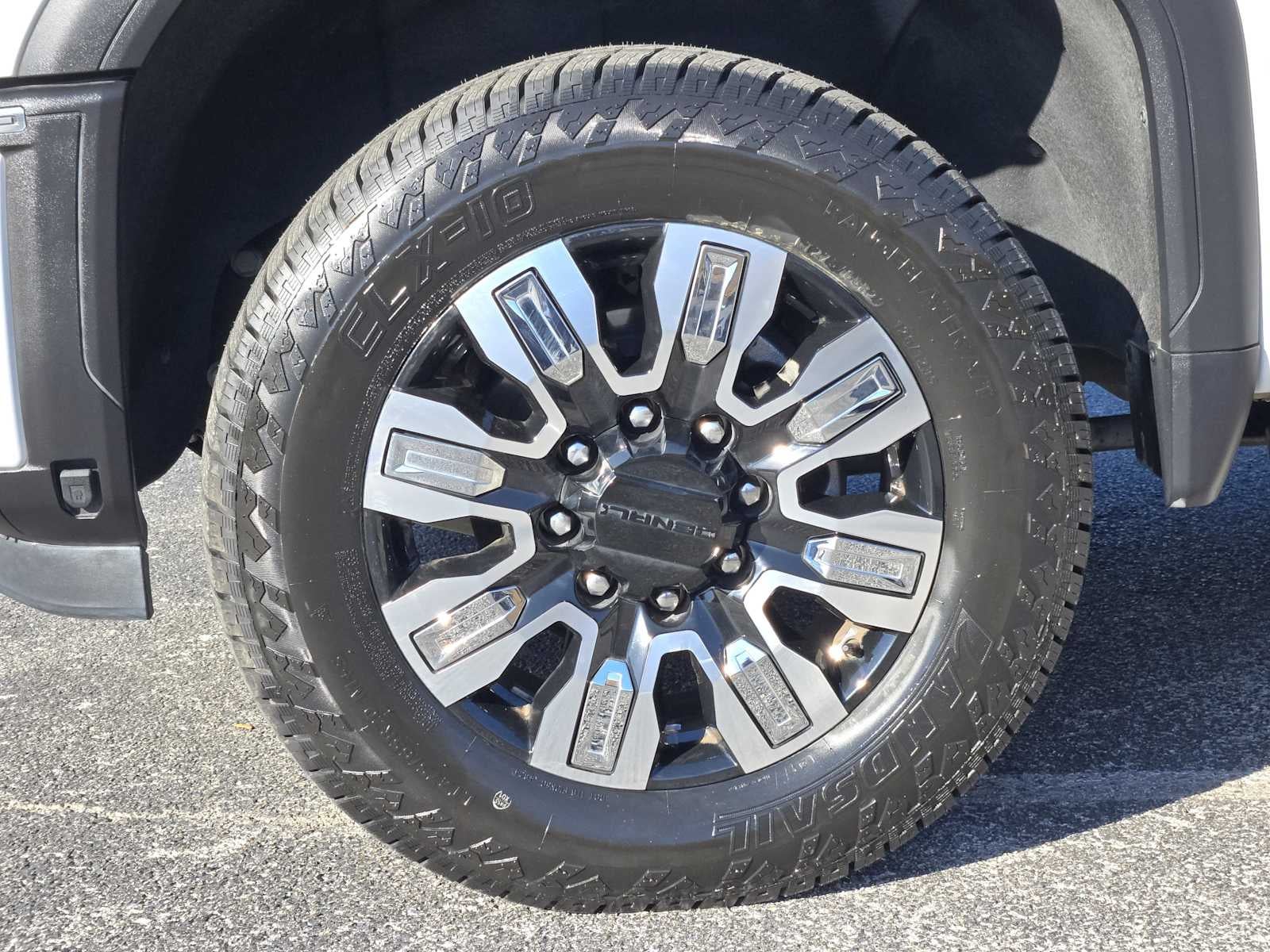 2024 GMC Sierra 2500HD Denali