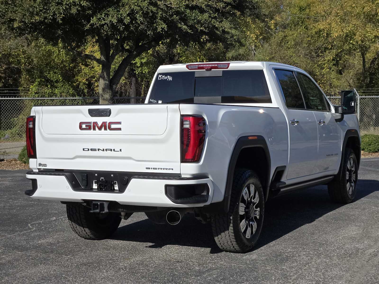 2024 GMC Sierra 2500HD Denali