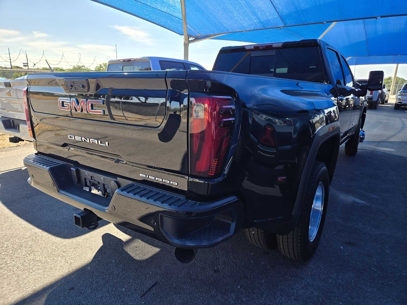 2024 GMC Sierra 3500HD Denali