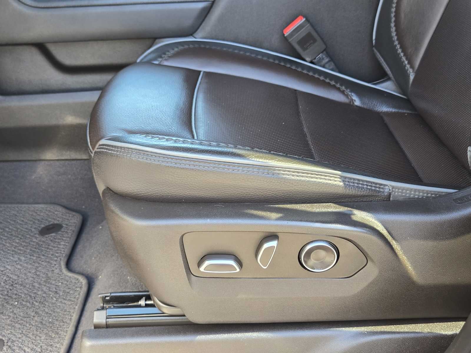 2024 GMC Sierra 3500HD Denali