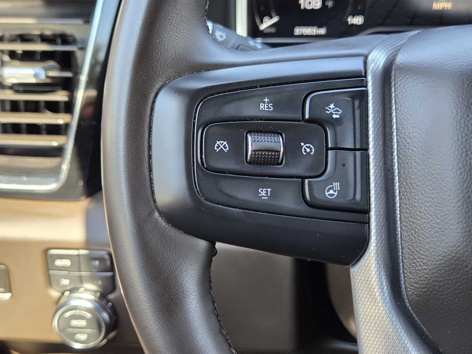 2024 GMC Sierra 3500HD Denali