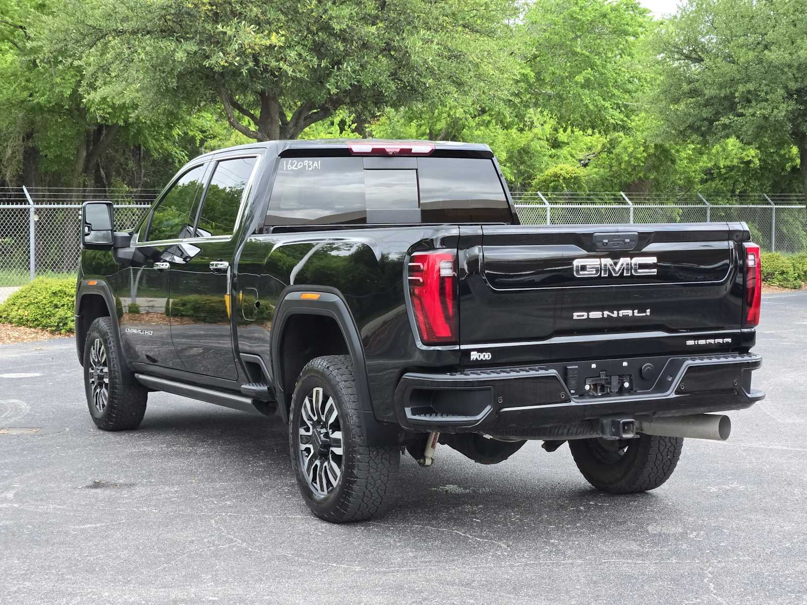 2024 GMC Sierra 2500HD Denali Ultimate