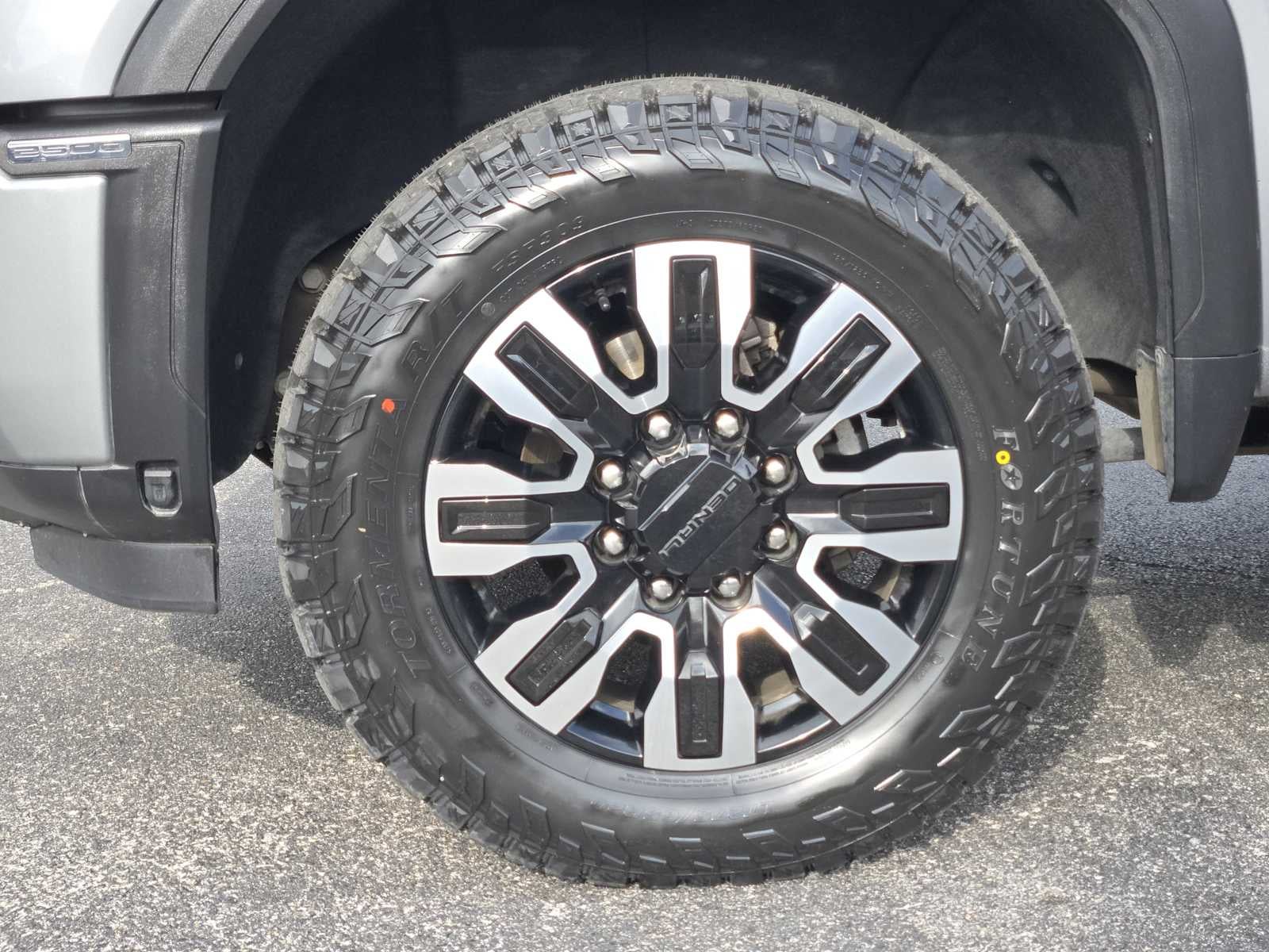 2024 GMC Sierra 2500HD Denali Ultimate