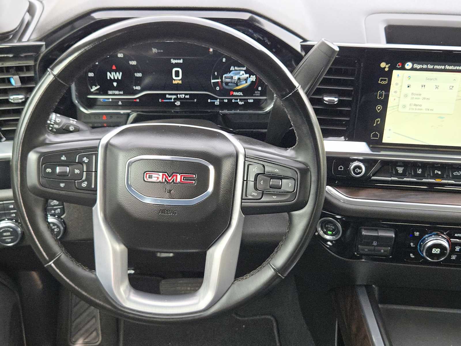 2025 GMC Sierra 2500HD SLT