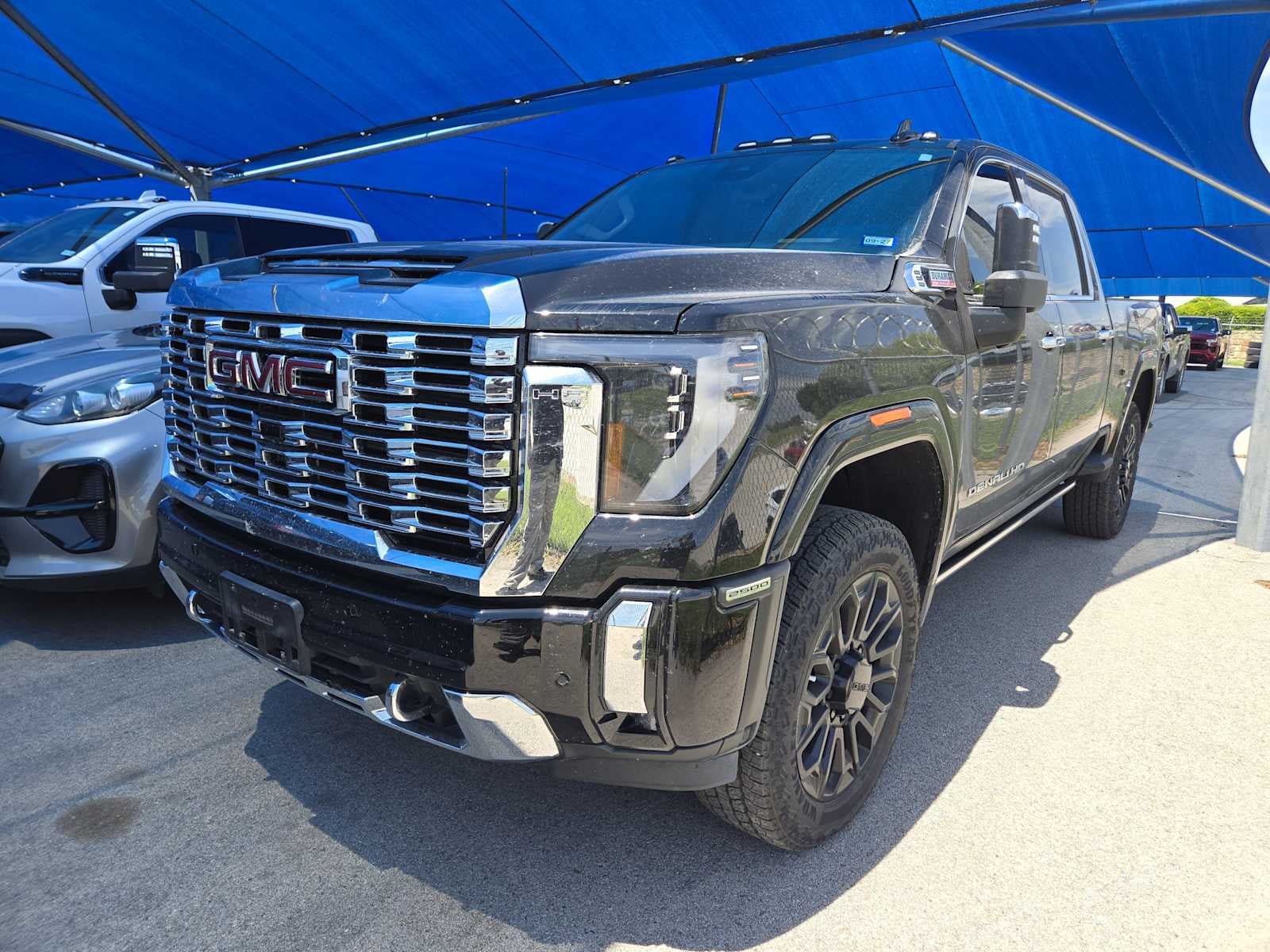 2025 GMC Sierra 2500HD Denali