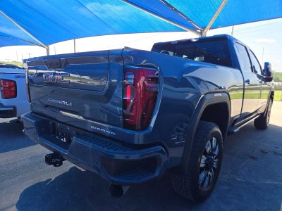 2025 GMC Sierra 2500HD Denali