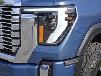 2025 GMC Sierra 2500HD Denali