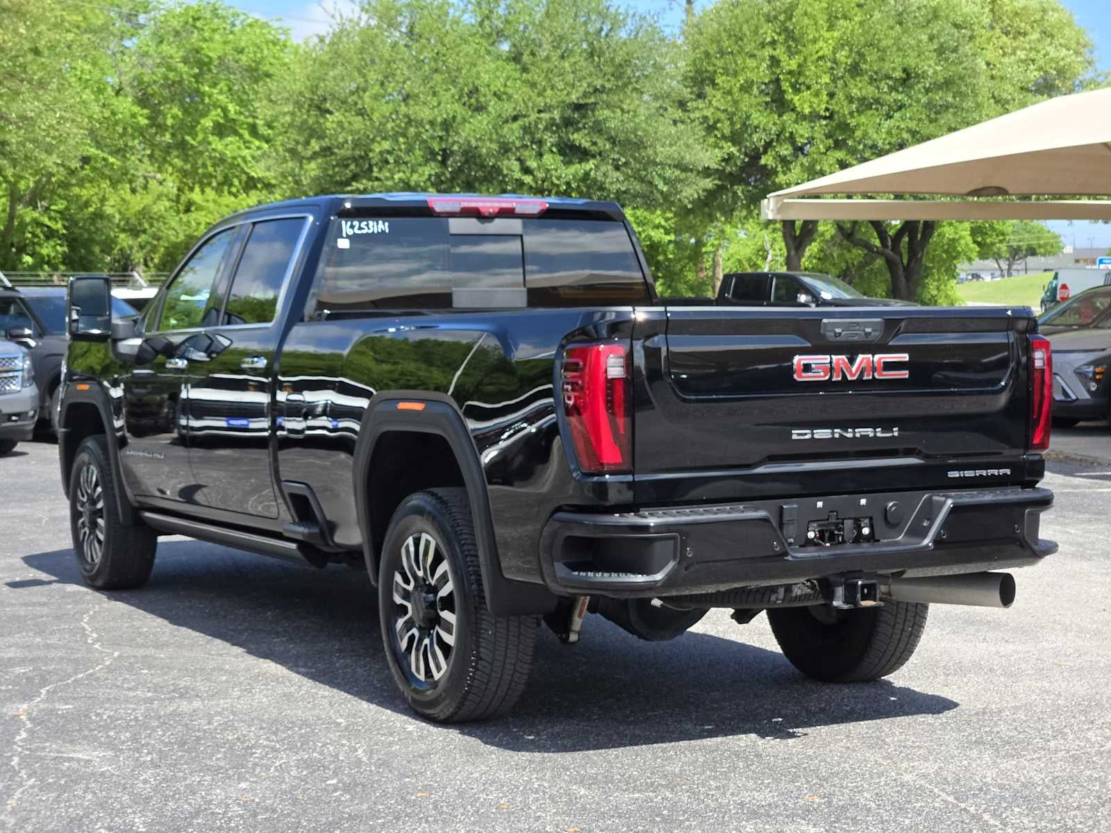 2025 GMC Sierra 3500HD Denali