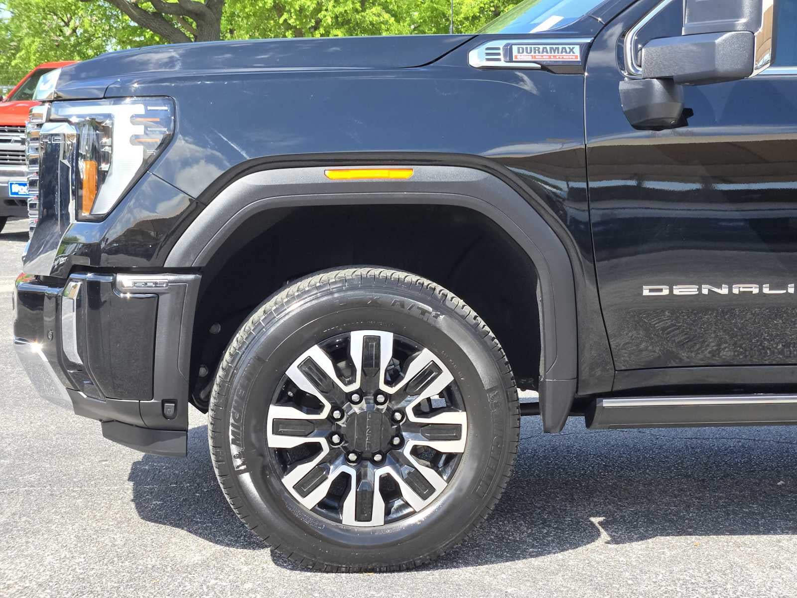 2025 GMC Sierra 3500HD Denali