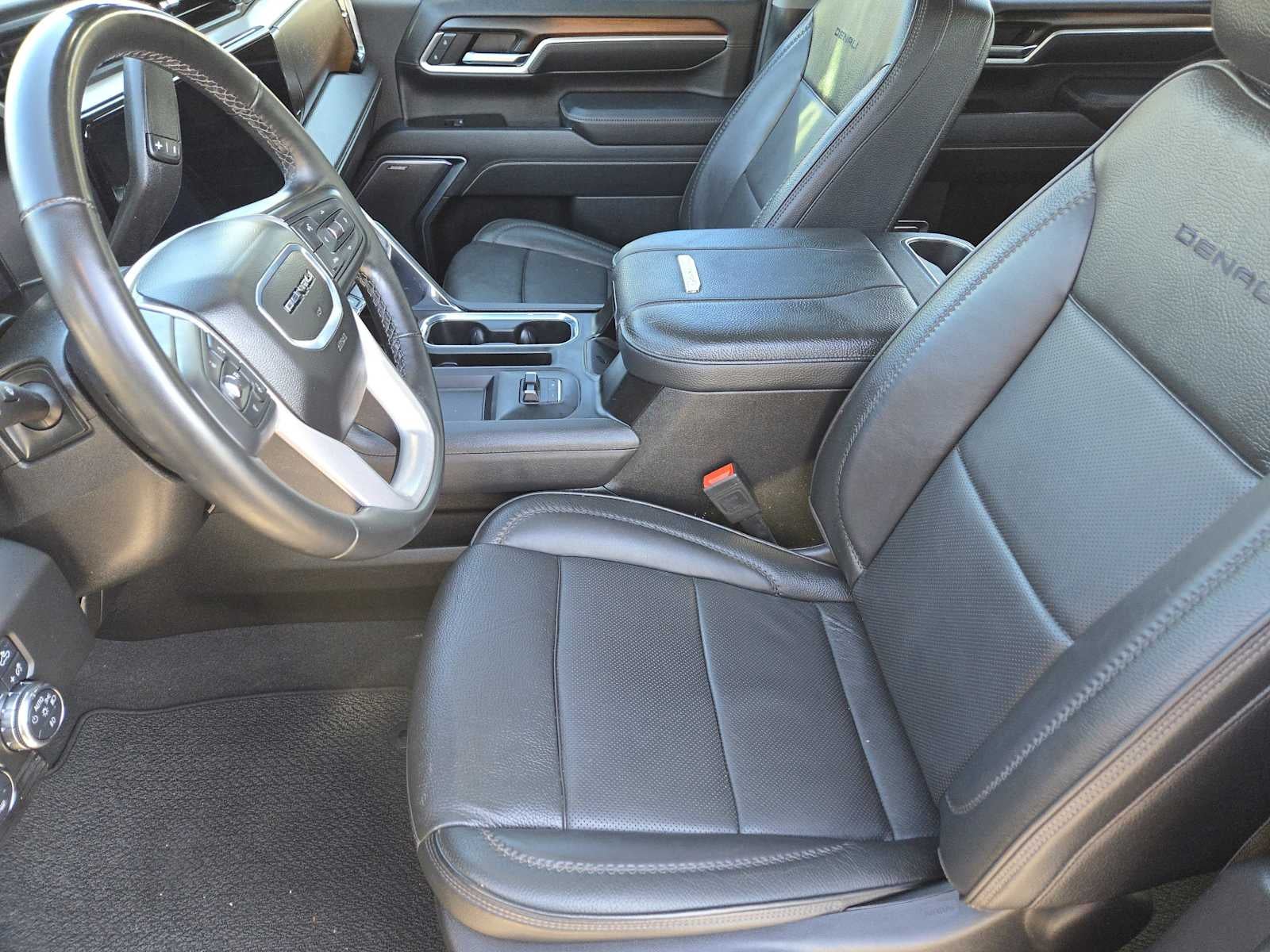 2025 GMC Sierra 3500HD Denali