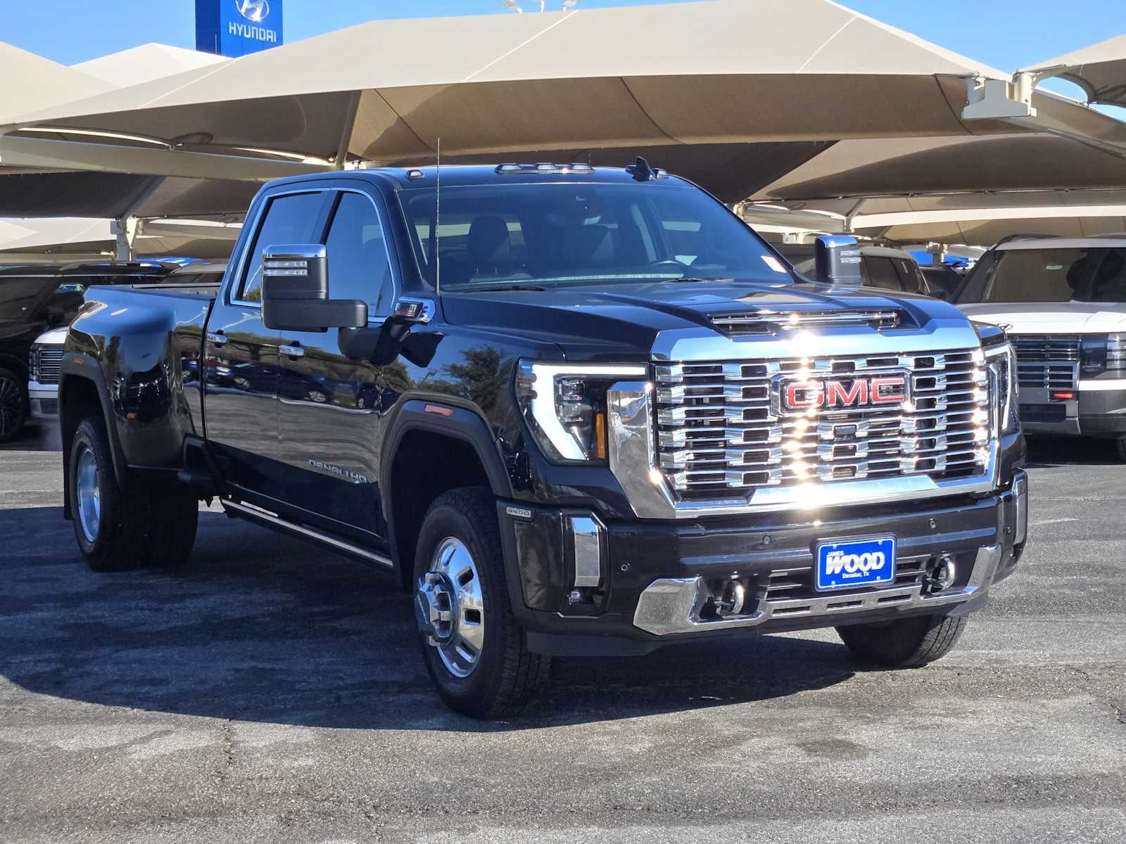 2025 GMC Sierra 3500HD Denali