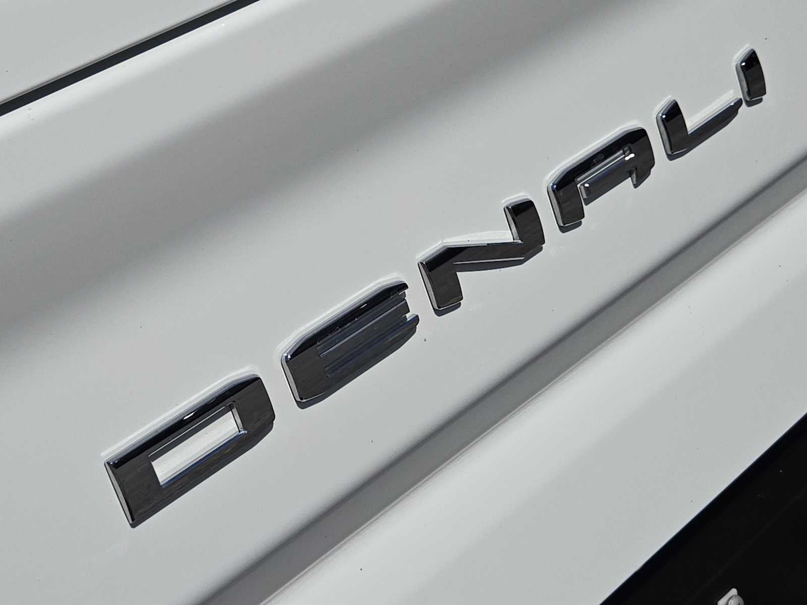 2025 GMC Sierra 3500HD Denali