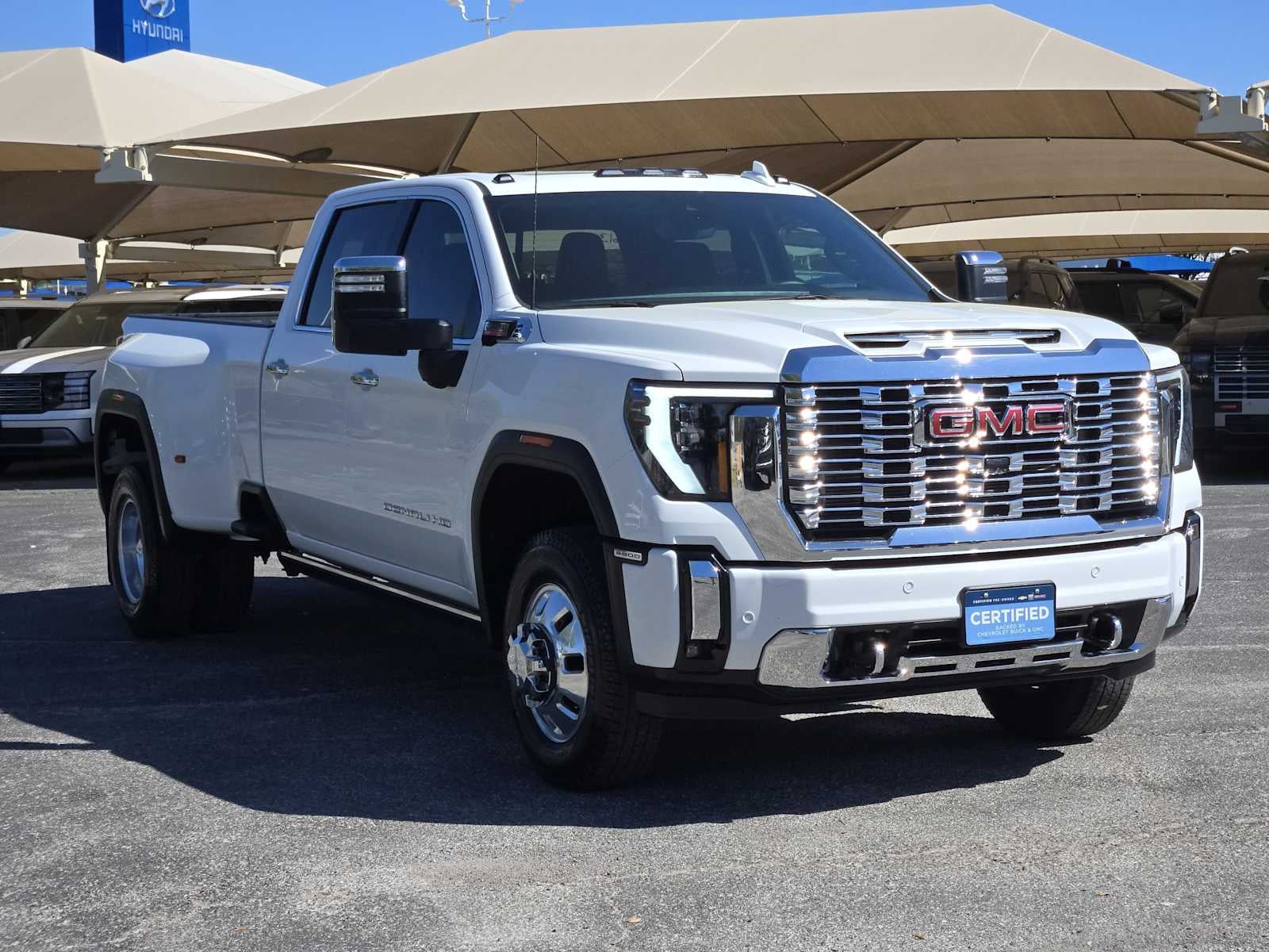 2025 GMC Sierra 3500HD Denali