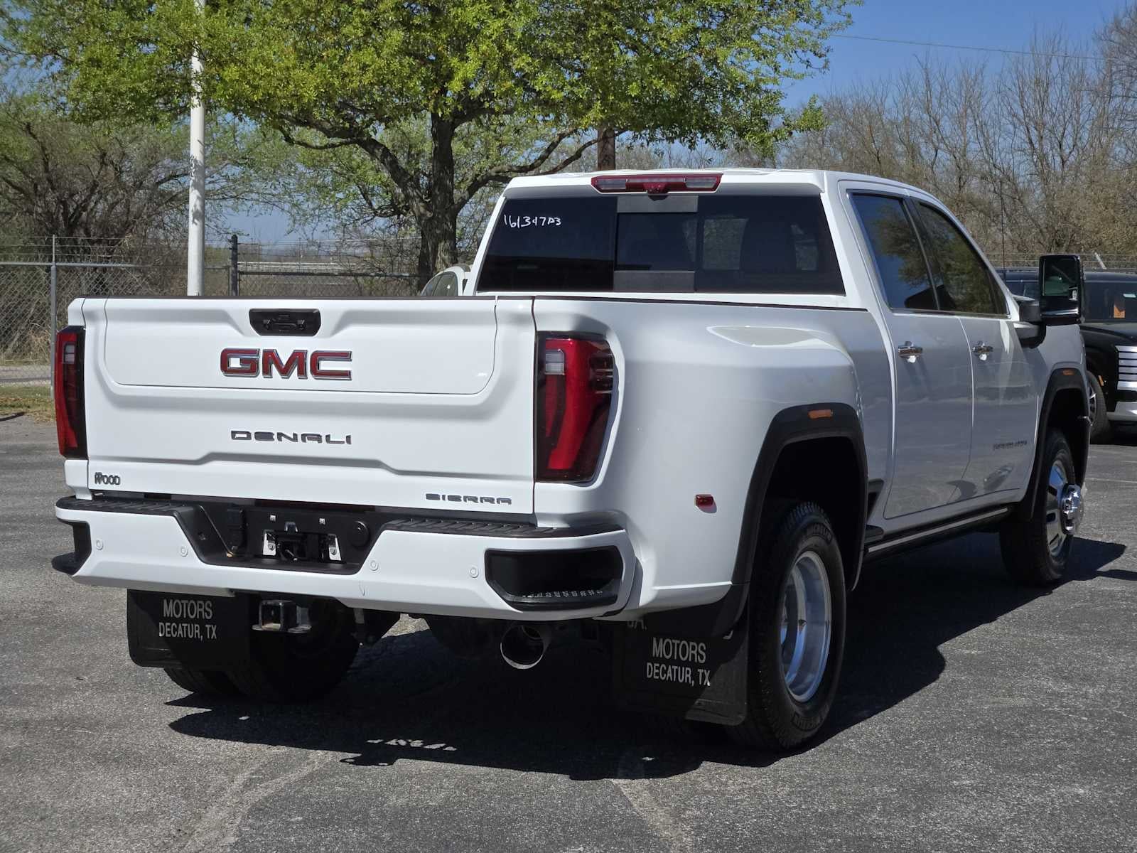 2025 GMC Sierra 3500HD Denali