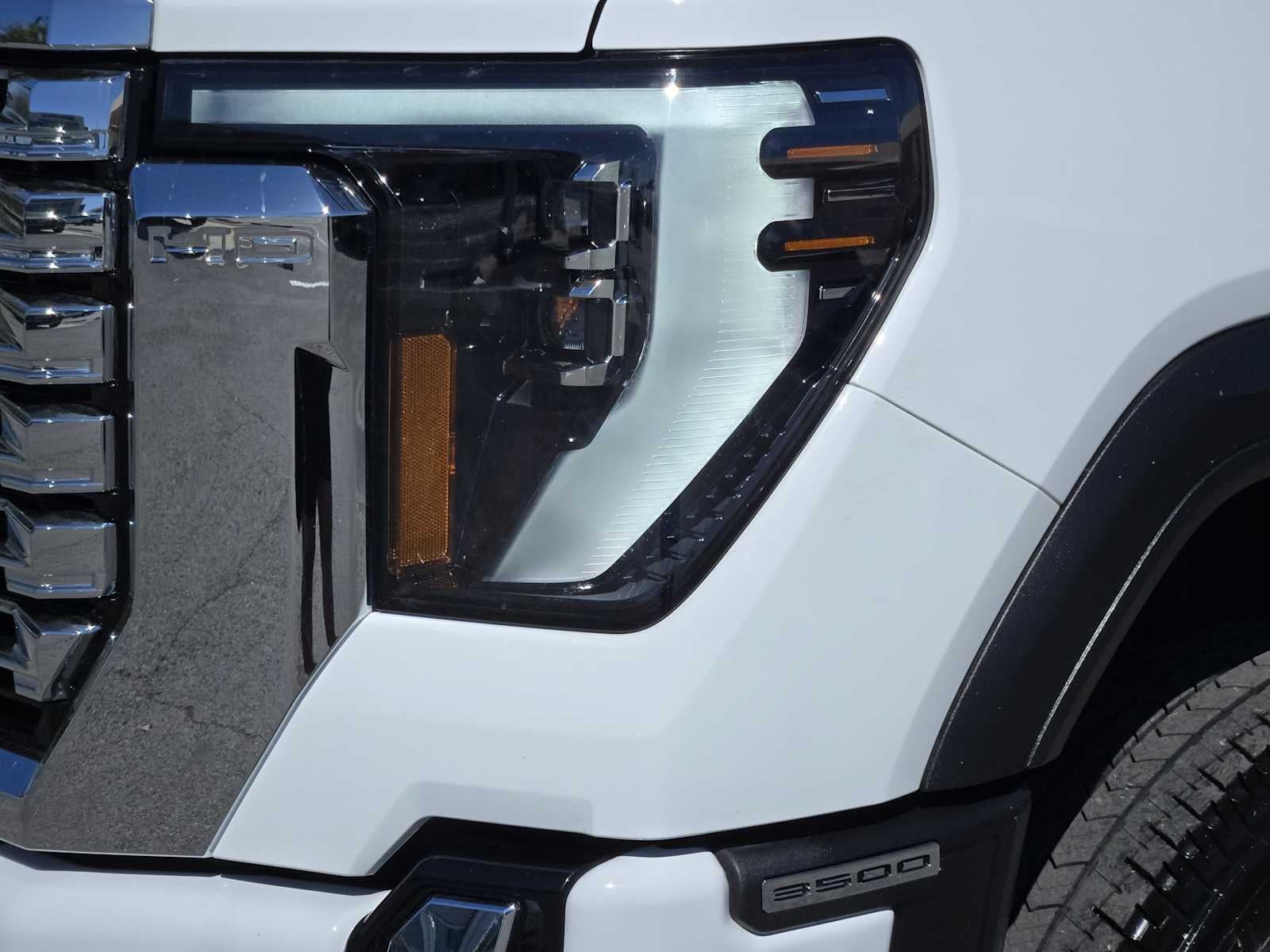 2025 GMC Sierra 3500HD Denali