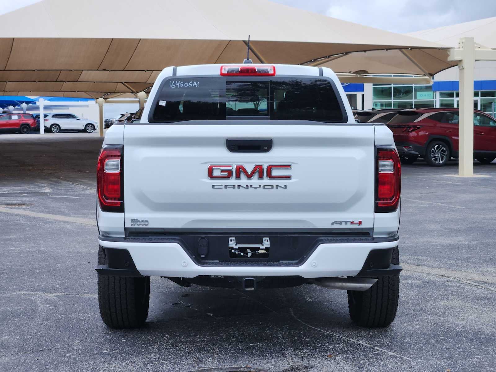 2026 GMC Canyon 4WD AT4