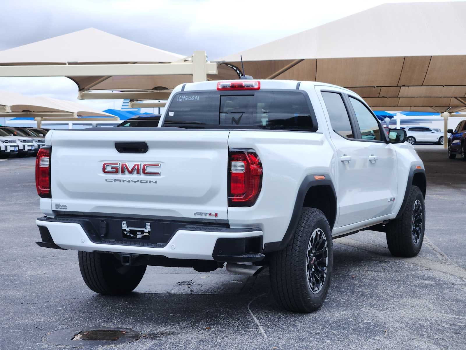 2026 GMC Canyon 4WD AT4