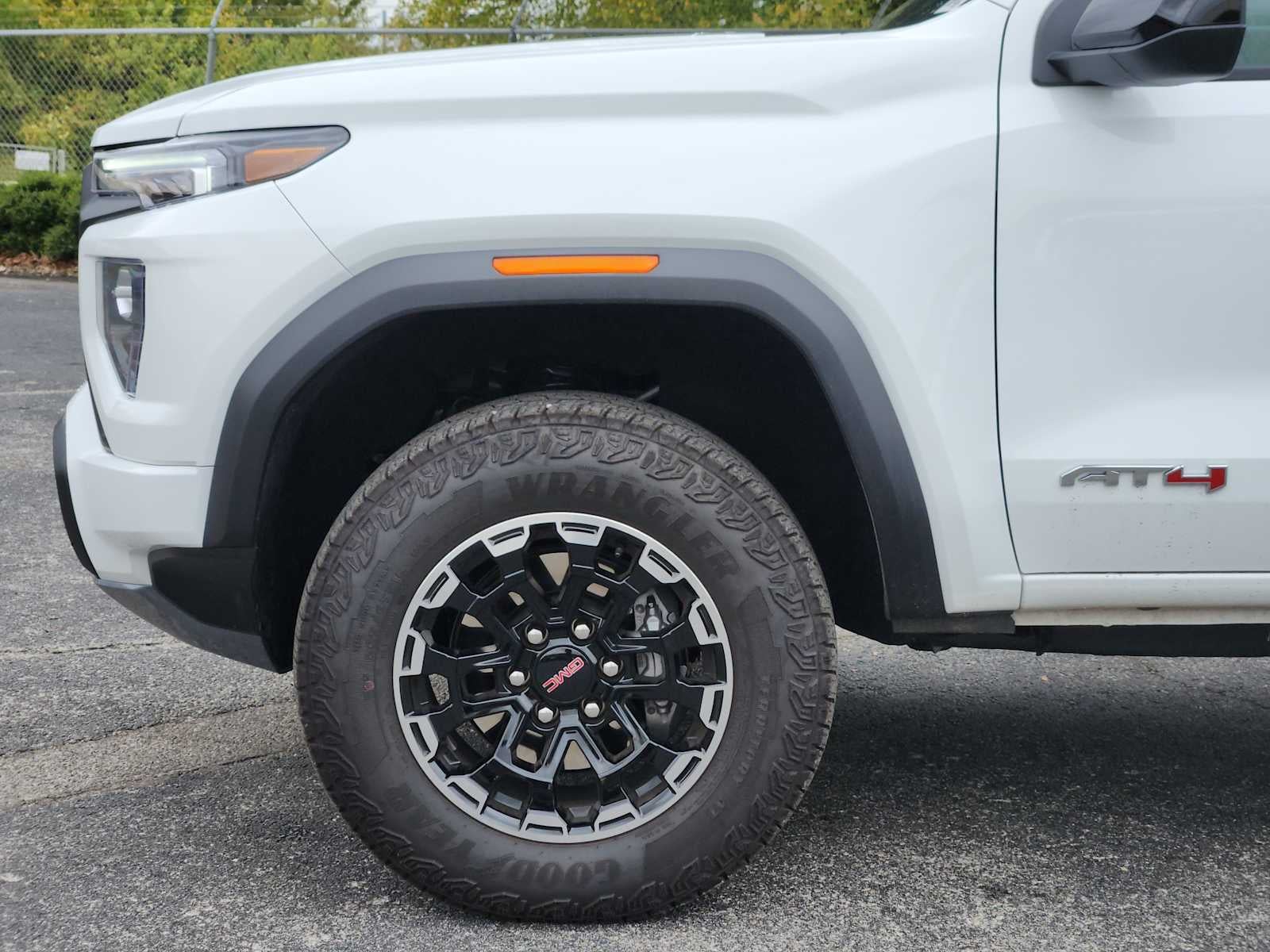 2026 GMC Canyon 4WD AT4