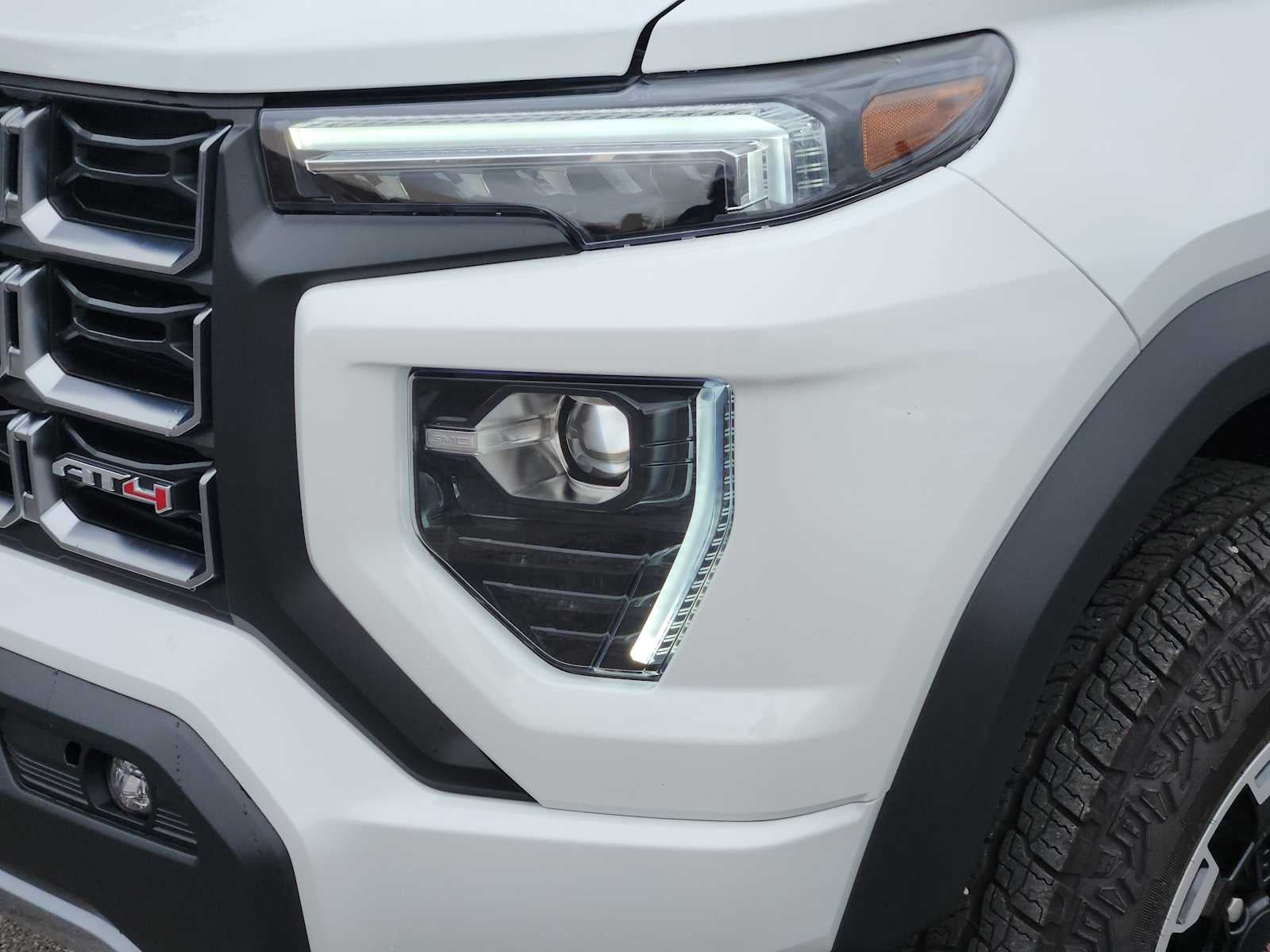2026 GMC Canyon 4WD AT4