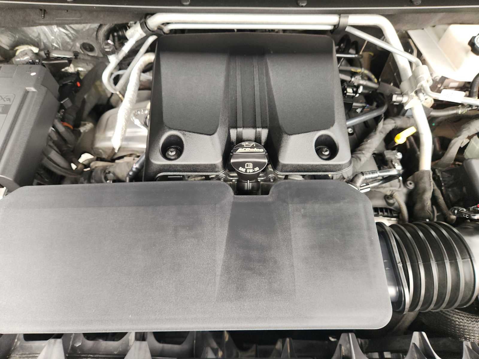 2023 GMC Canyon 4WD AT4