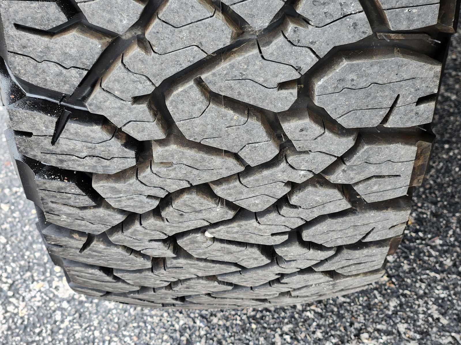 2024 GMC Canyon 4WD AT4