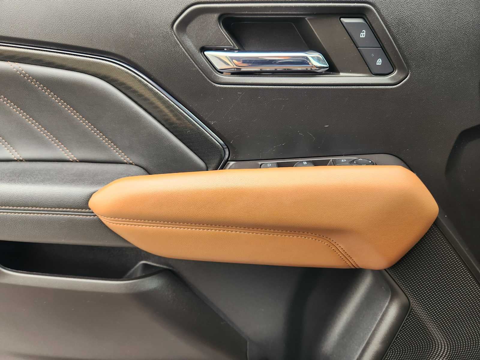 2024 GMC Canyon 4WD AT4