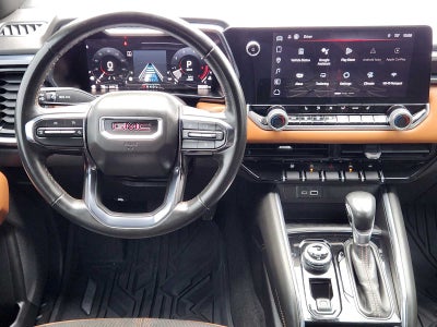 2024 GMC Canyon 4WD AT4