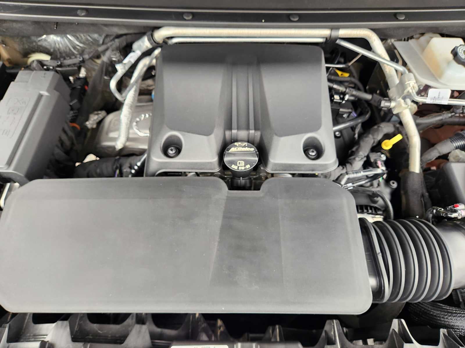 2024 GMC Canyon 4WD AT4